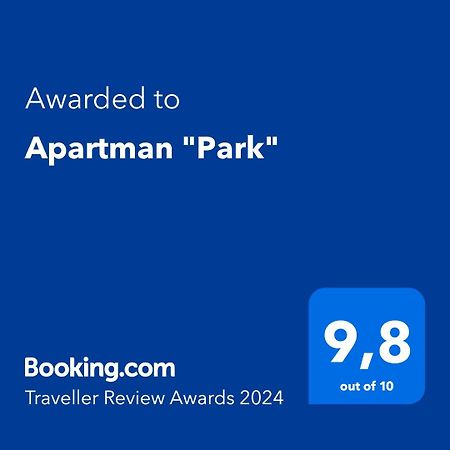 Apartman "Park" リヴノ エクステリア 写真