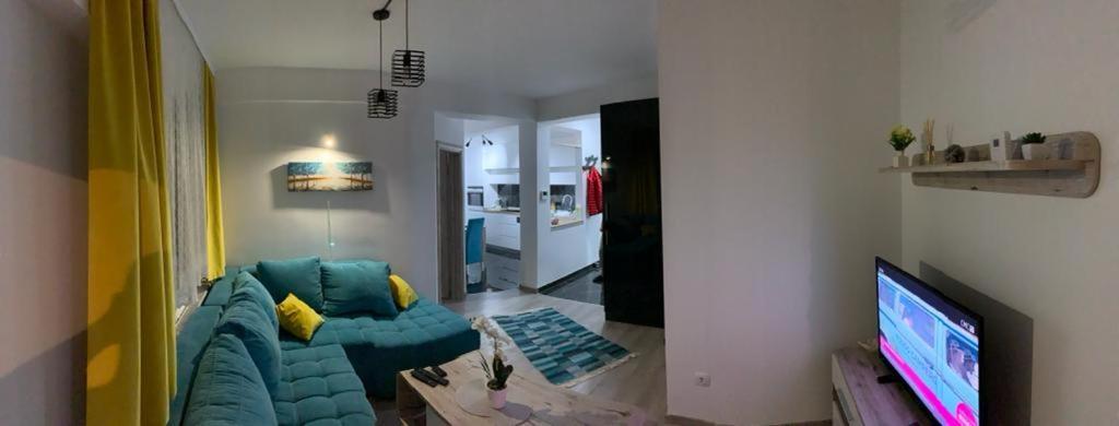Apartman "Park" リヴノ エクステリア 写真